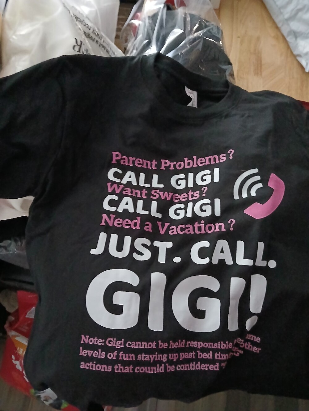 Just Call Gigi! Graphic Tee - Black & Pink